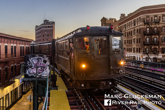 MTA NYCT Subway/NYTM, Simpson Street, Bronx, New York
