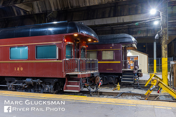 JTCX 120 and PPCX 800003 "Sugar Creek", Pittsburgh, Pennsylvania