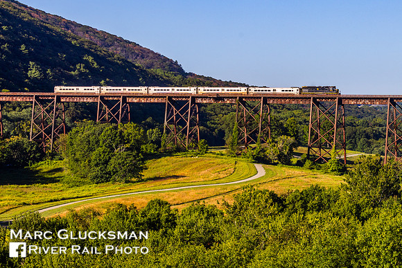 NJT Train 72 NJTR 4210, Moodna Viaduct, Salisbury Mills, New York