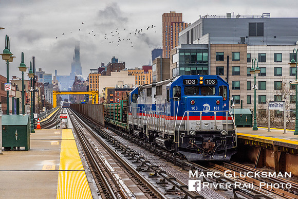 MTA Metro-North Railroad Rail Train, MNCW 103 102, Harlem-125 Street, New York