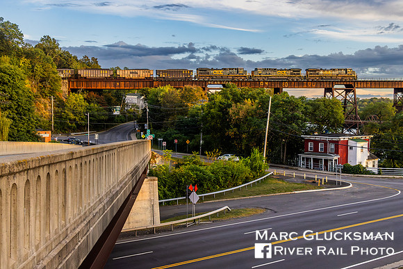 CSX C726 CSXT 7227 7090 7290, Catskill, New York