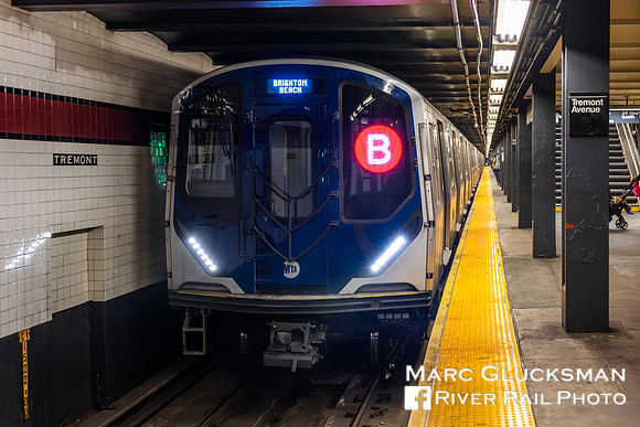 MTA NYCT Subway R-211A, Tremont Avenue, Bronx, New York