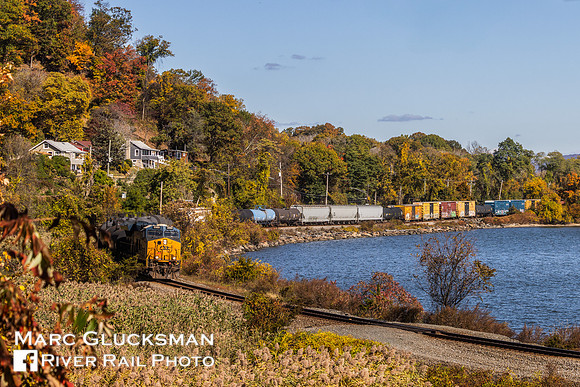 CSX M433-27 CSXT 3360, Tompkins Cove, New York