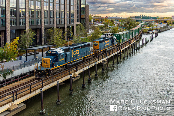 CSX M702 Y102 CSXT 8840 8854, Oak Point Link, Bronx, New York
