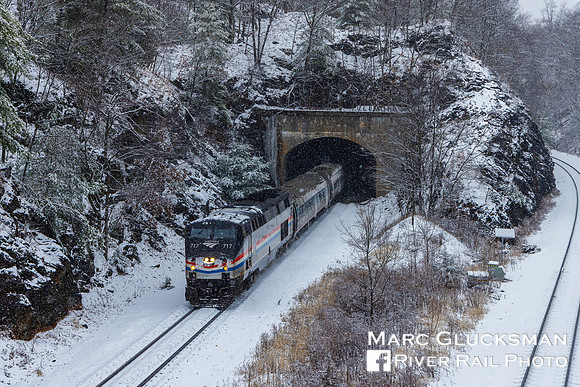 Amtrak 240 AMTK 717, Garrison, New York