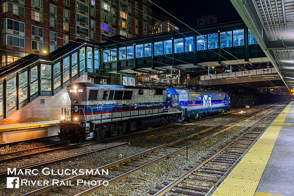 MNR LIRR Siemens SC42-DM, New Rochelle, New York