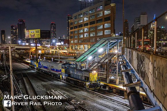 MNR LIRR Siemens SC42-DM, Long Island City, New York
