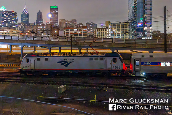 Amtrak 8910 AMTK 625, Philadelphia, Pennsylvania