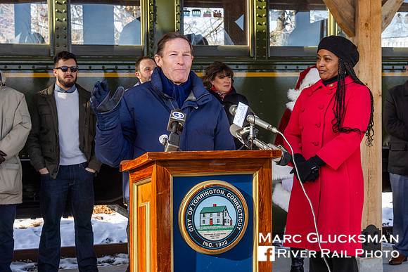 U.S. Senator Richard Blumenthal, Nauagtuck Railroad/RMNE, Torrington Station Ribbon Cutting