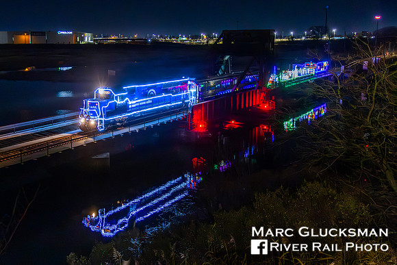 Conrail Shared Assets, Santa Train, NJTR 4208, Carteret, NJ