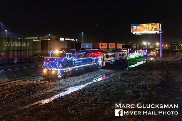Conrail Shared Assets, Santa Train, NJTR 4208, Port Newark, NJ