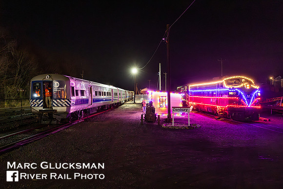 MNR M3A Delivery To Danbury Railway Museum, Danbury, CT