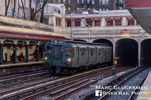 MTA NYCT Subway Holiday Nostalgia Special
