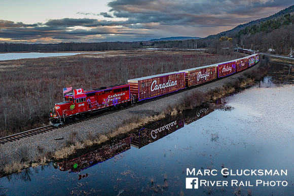 CP Holiday Train, CP 2246, Bulwagga Bay, Crown Point, New York