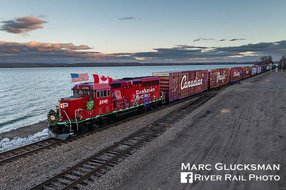 CP Holiday Train, CP 2246, Lake Champlain, Moriah, New York