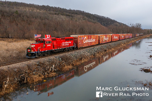 CP Holiday Train, CP 2246, South Bay, Whitehall, New York