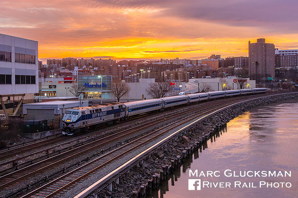 MTA Metro-North Railroad, MNCW 203, Marble Hill, New York, New York