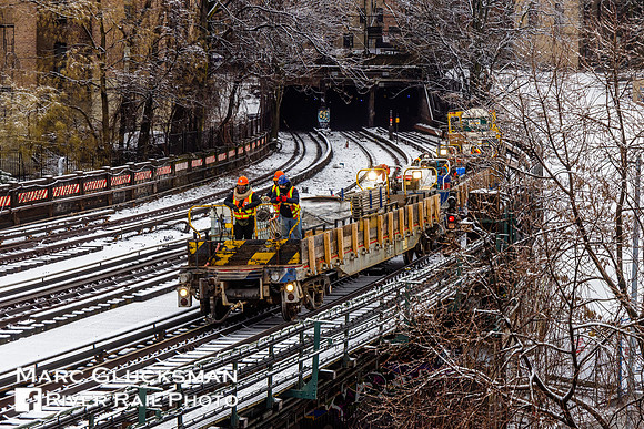 MTA NYCT Subway, Work Train, 0L898, 4 Line Tunnel Portal, Bronx, New York