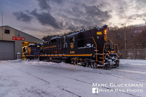 NAUG Plow Train