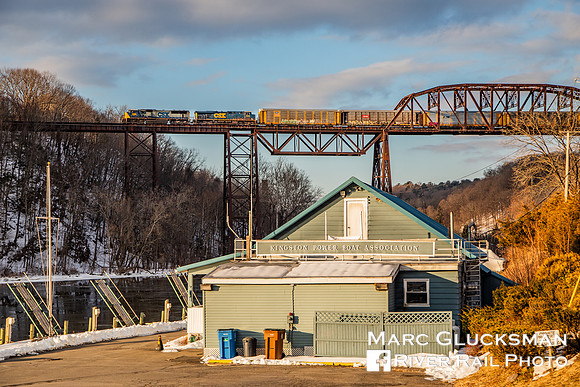 CSX Q234-15 CSXT 4566, Rondout Creek, Kingston, New York