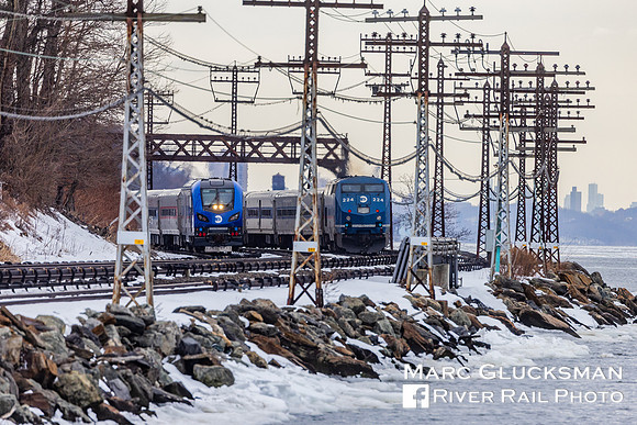 MTA Metro-North Railroad Train 8819 MNCW 305, Train 8826 MNCW 224, Irvington, New York