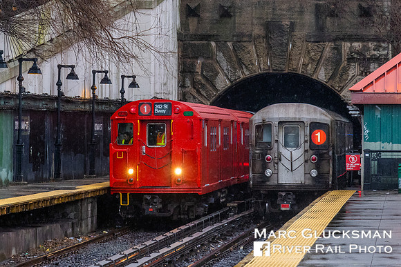 MTA NYCT Subway 9017, Dyckman Street, New York, New York