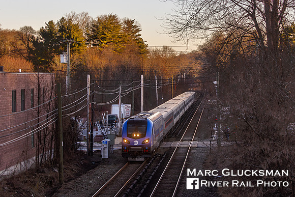 MTA Metro-North Railroad Train 953 MNCW 302, Mount Pleasant, New York