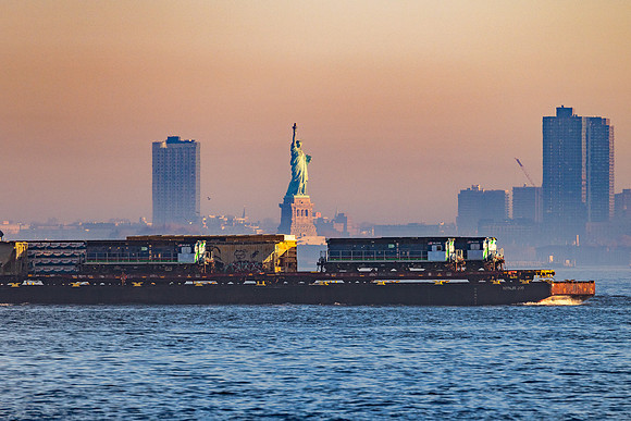NYNJ Rail, McAllister Towing Marjorie McAllister, Wabtec/MTA NYCT Subway R255, New York Harbor