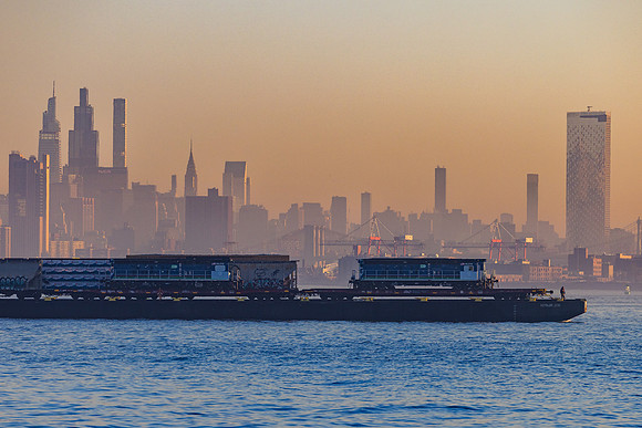NYNJ Rail, McAllister Towing Marjorie McAllister, Wabtec/MTA NYCT Subway R255, New York Harbor