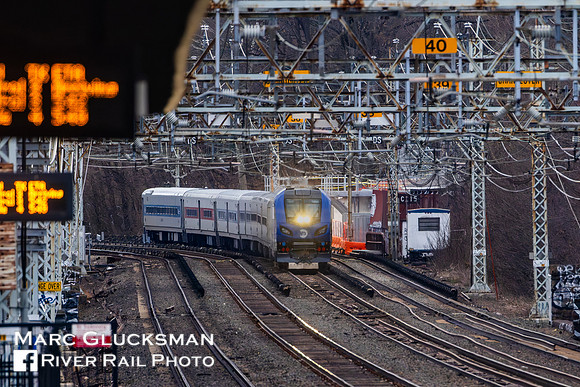 MTA Metro North Railroad Train 1848, MNCW 301, Pelham, New York