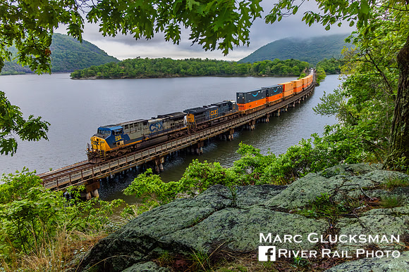 CSX I157 CSXT 395, Doodletown Bight, Bear Mountain, New York
