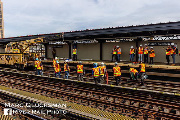 MTA NYCT Subway, C Division, 0C262 R113 Thrall Crane, Gates Ave, Brooklyn, New York