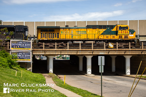 CSAO PR19 CSX K649-09 UP CNW 6706, Elizabeth, New Jersey