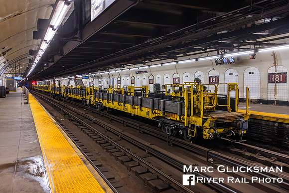 MTA NYCT Subway, C Division, 181 Street - A Line, R255 and CWR Train