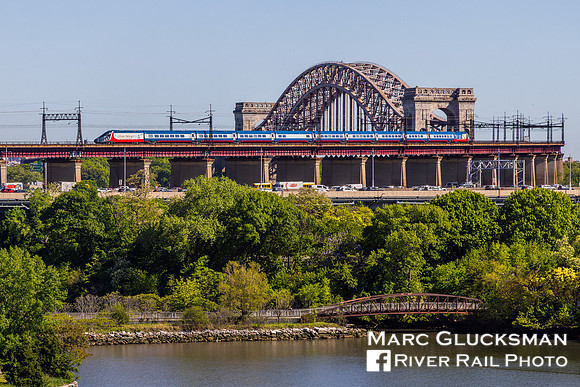 Amtrak Train 2166, Acela 2 TS 26 AMTK 2143, Hell Gate Bridge, New York, New York