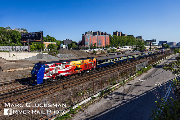 CSX OCS On Metro-North, MNCW 216, Highbridge, Bronx, New York