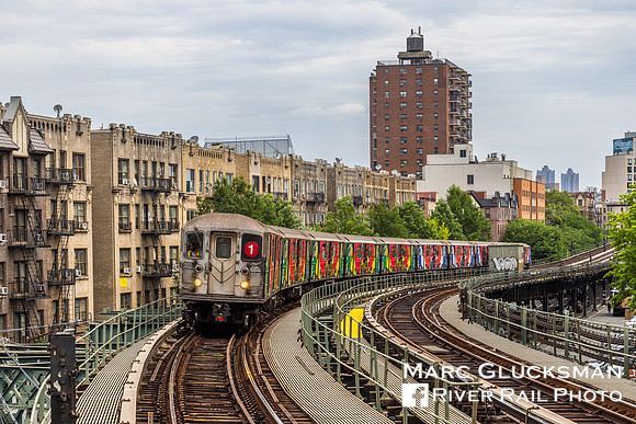 2026 MTA NYCT Subway FIFA Wrap, 1 Line, France (2471-2475) and Senegal (2370-2366), Dyckman