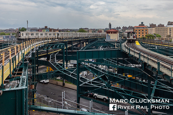 MTA NYCT Subway, L Train In 2 Parts, Broadway Junction, Brooklyn, New York