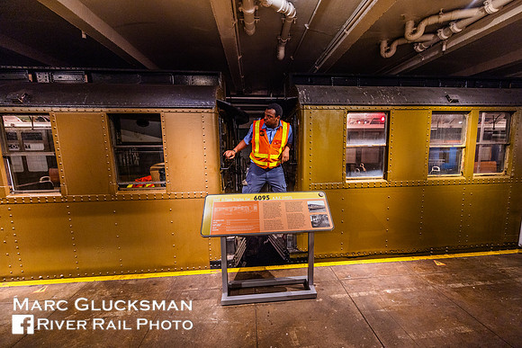New York Transit Museum, Court Street, Triplex-D 6095 6112, Brooklyn, New York