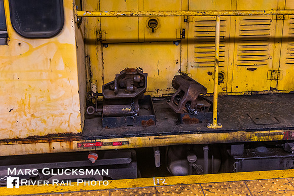 MTA NYCT Subway, C Division, R77 883, Coupler Adapter