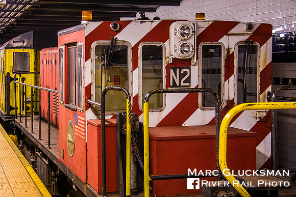 MTA NYCT Subway/South Brooklyn Railway N1 N2, Queens Plaza, Queens, New York
