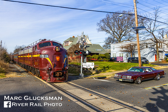 JTCX 5711, Conrail Santa Train, Auburn, New Jersey