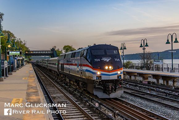 Amtrak 241 AMTK 704, MNR Riverdale, Bronx, New York