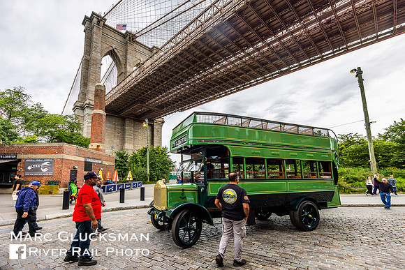 New York Transit Museum Bus Festival, FACC 303, Brooklyn, New York