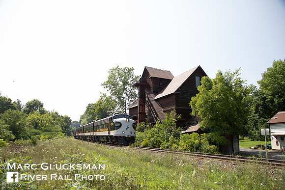 Norfolk Southern Train 954, NS 4270, Cobleskill, New York
