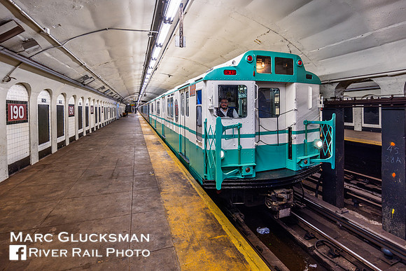 MTA NYCT Subway NYTM 3189 R10, 190 Street A Line, New York, New York