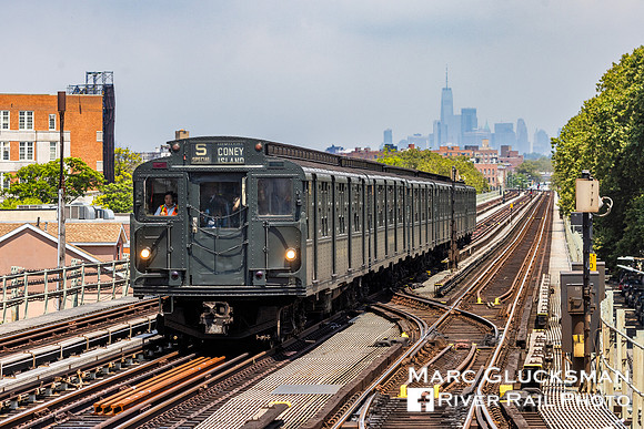 MTA NYCT Subway 381, Bay 50 Street, Brooklyn, New York