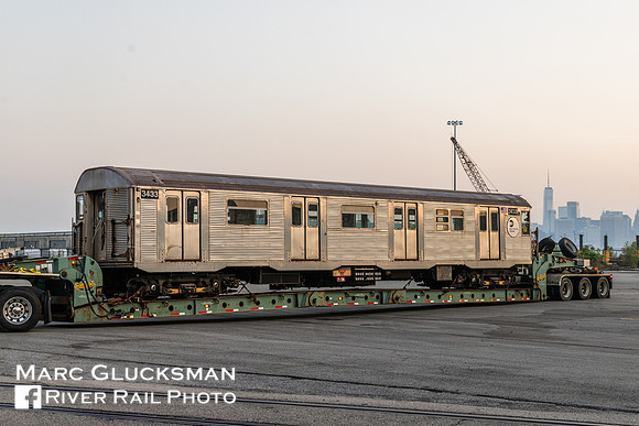 MTA NYCT R-32 3432 & 3433, South Brooklyn, Marine Terminal, Brooklyn, New York
