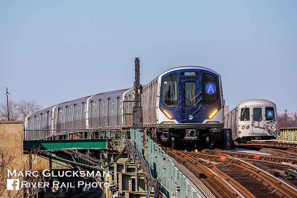 MTA NYCT Subway R211 and R46,