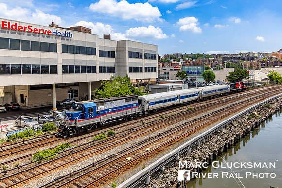 MTA Metro-North Railroad, Geometry Train, MNCW 106 125 DOTX 216,Marble Hill, New York, New York